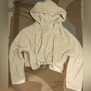 Oversized Crop Cream Sherpa Urban Outfitters Hoodie, L